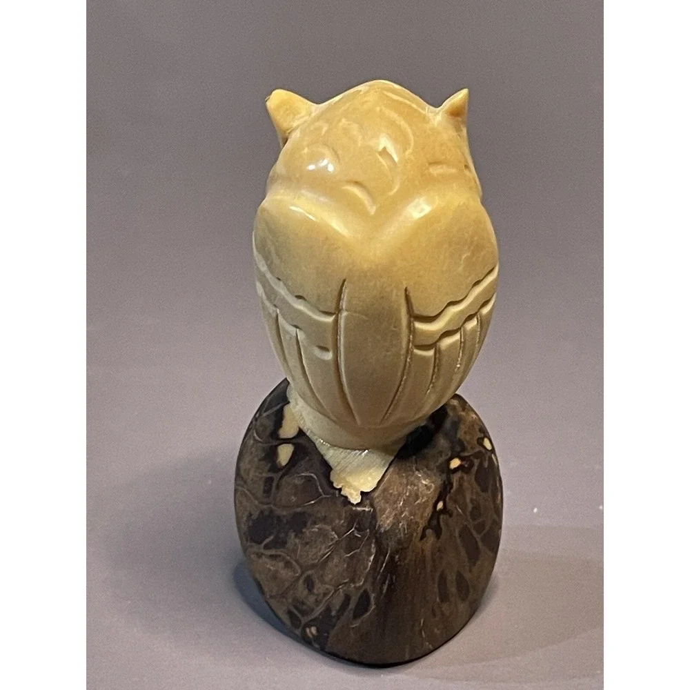 Owl Hand Carved Tagua Nut Vegetable Ivory Figurine Bird  Vintage